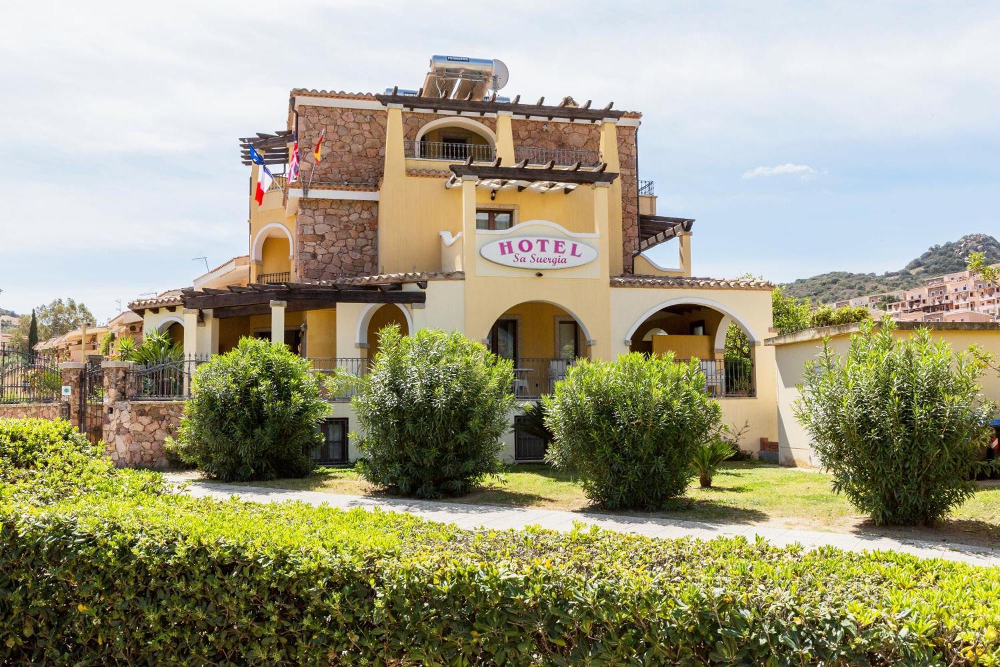 Hotel Sa Suergia 3*